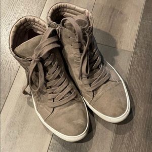 Steve Madden hi tops